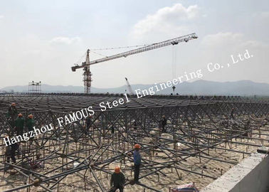 China Industrial Prefab Steel Buildings With Hot Dipped Galvanized Surface Treatment supplier